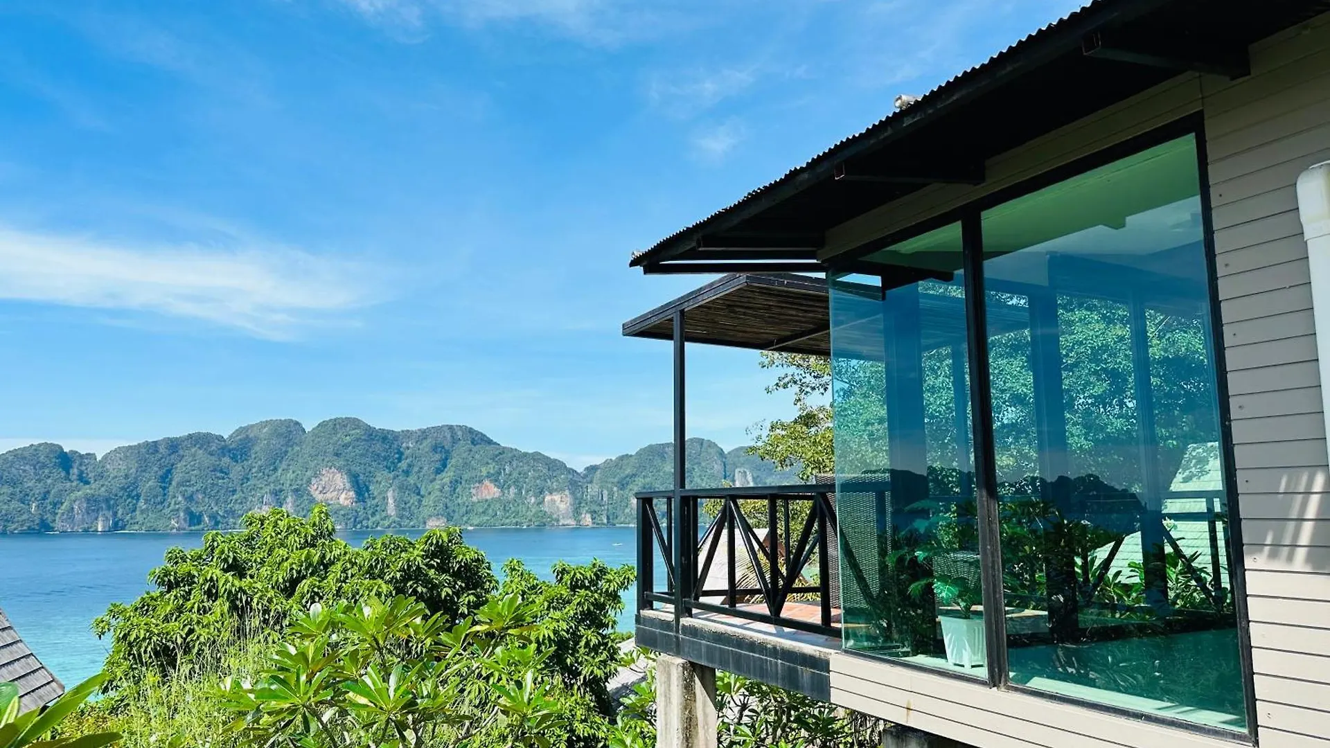 HIP Seaview Resort @ Phi Phi Thailandia