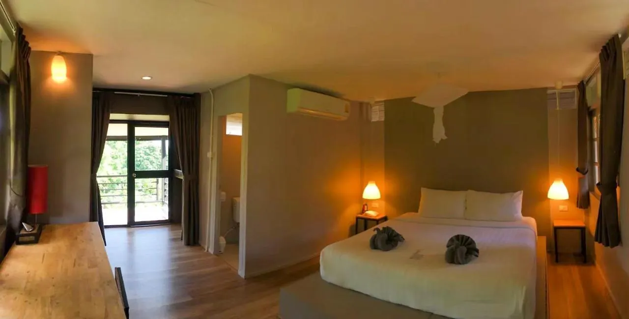 HIP Seaview Resort @ Phi Phi