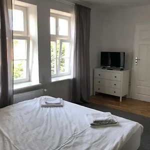 Pensjonat Paderewskiego 5