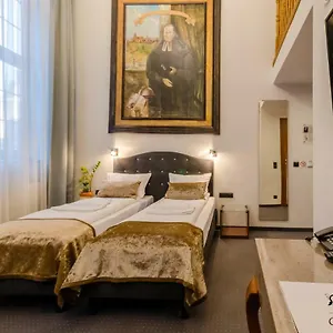 Hotel apartamentowy Celestin