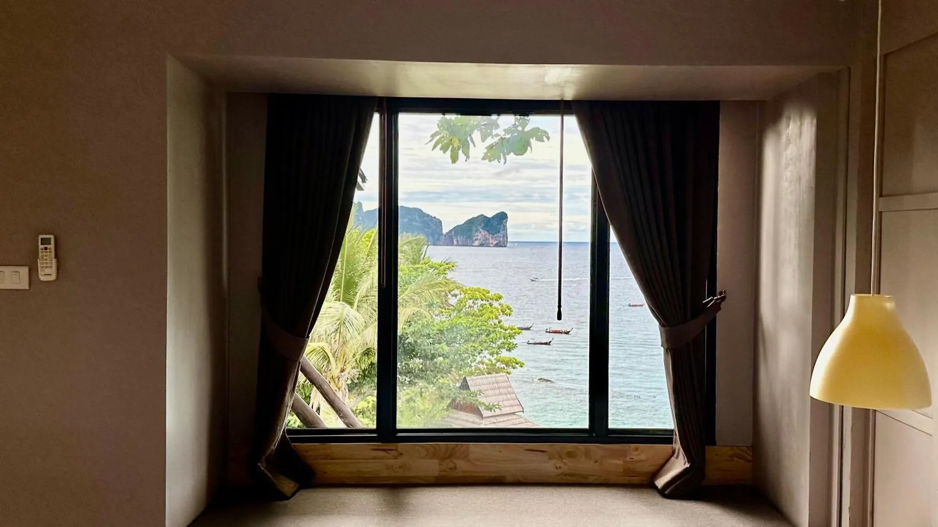 Hip Seaview Resort @ Phi Phi